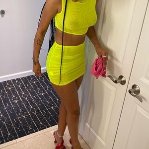 Neon 2 piece set.